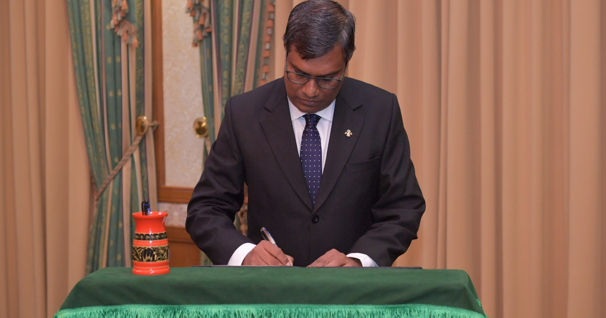 Uththama fandiyaaru retire kuravvan hushahuvvaifi