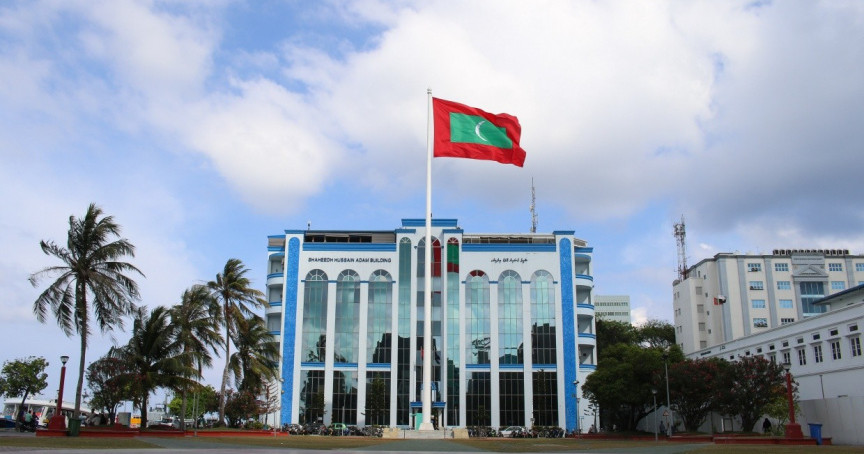 Anhen dharin himaayahkoh dheyneyoa, photo leakvi massala in reken ulhefi