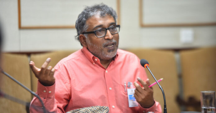 Athif ah kuraa dhauvaa anburaa genesfi