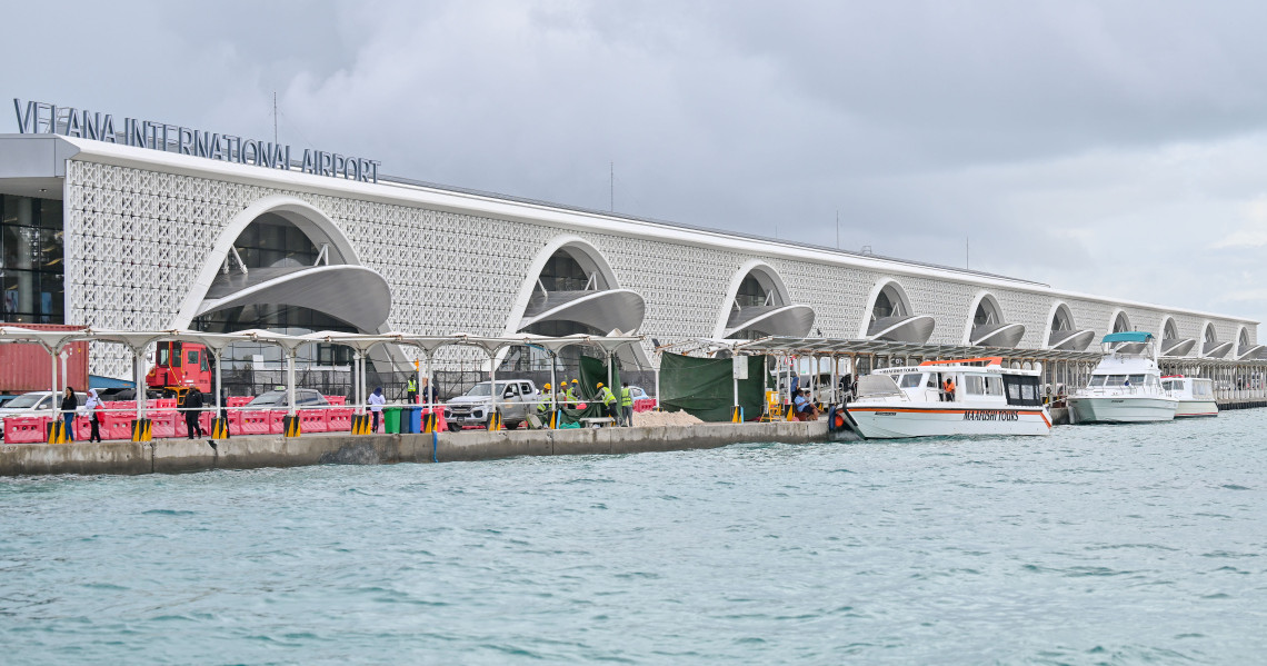 Dollar feyrun: 4 meehaku hayyarukoh, launch ves hoadhaifi