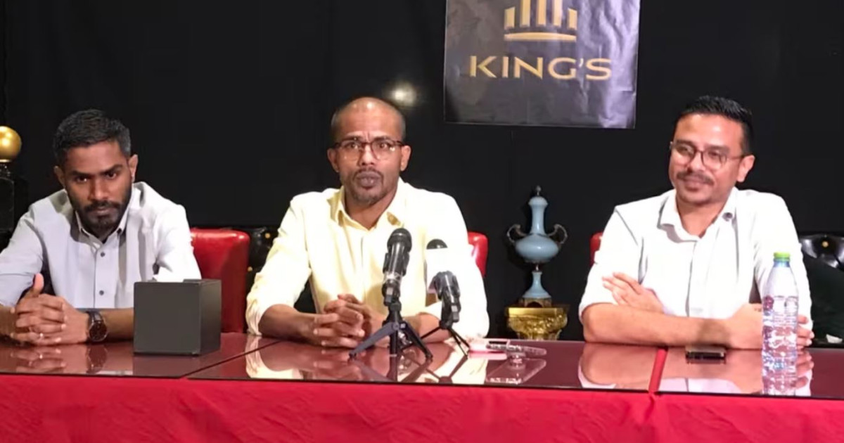 Meehunnah badhalu dhinumun, Alhaan aa kings ge machach kohfaivaa dhauvaa anburaa gengosfi