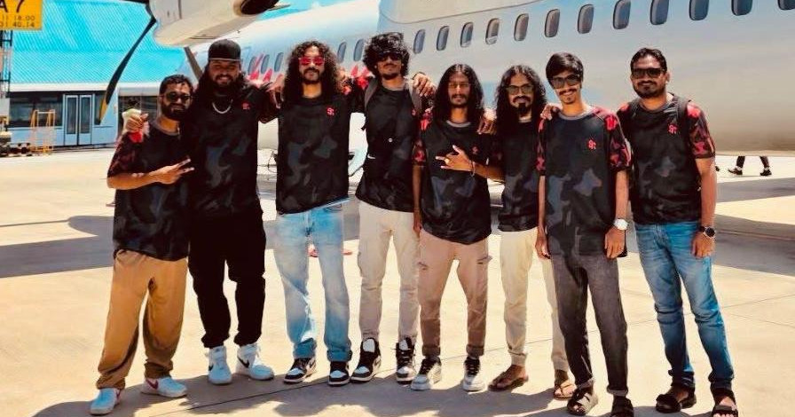 Sound Cloud aai YouTube gai Symbolics ah million'in  play