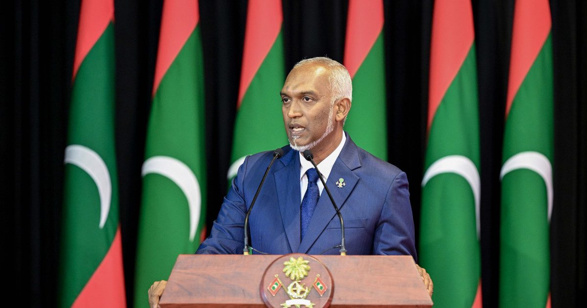 Emmen azum kanda alhanvee gaumaa ehkolhah sikundi beynunkuran: Raees