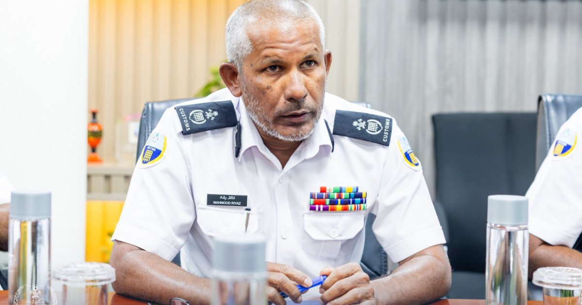 Customs' in vaki kuri Mahmood Riyaz ge magaamu iyaadha kohfi