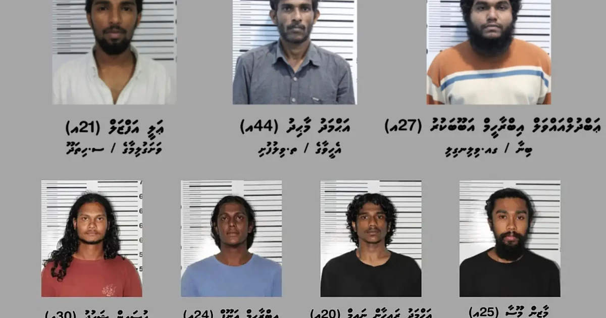 Airport in dollar feyrun: Jumula 7 meehun bandhah, 4 meehaku furun manaa