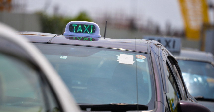 Sarukaaru ge Taxi line ah 407 driverun hoadhanee