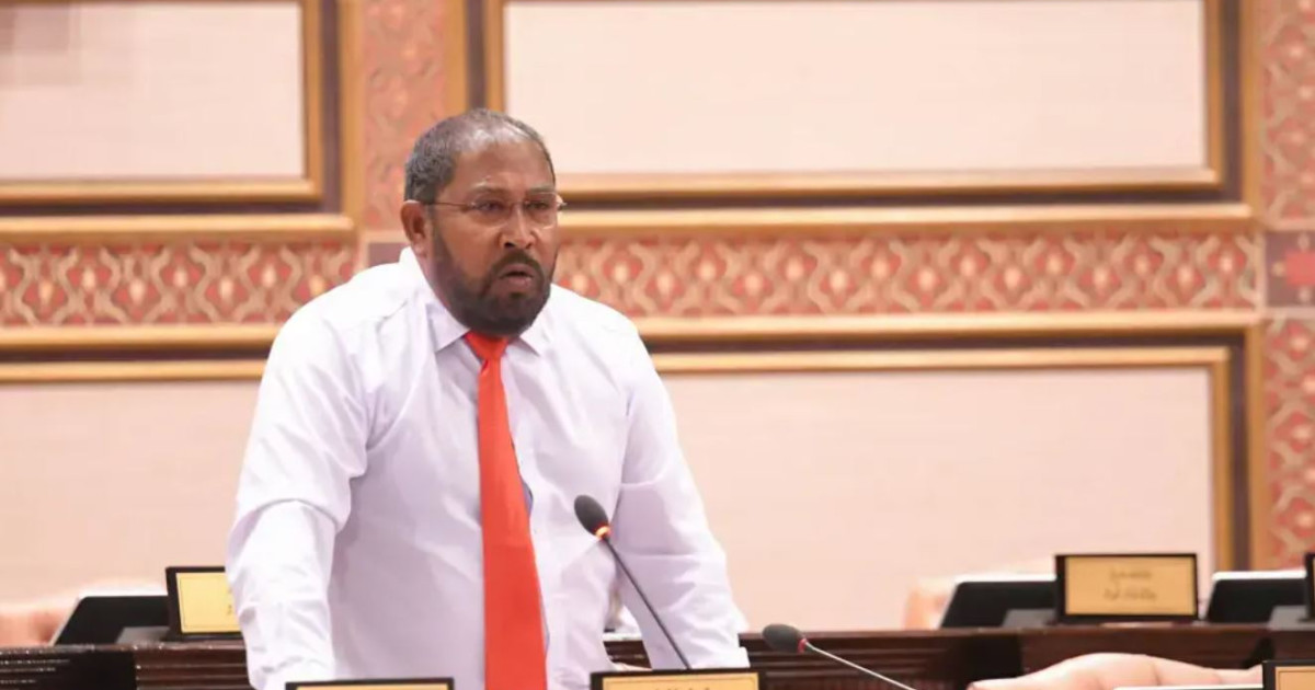 Atholhu council akee raajje gai onnan jehey layer eh noon: Gasim