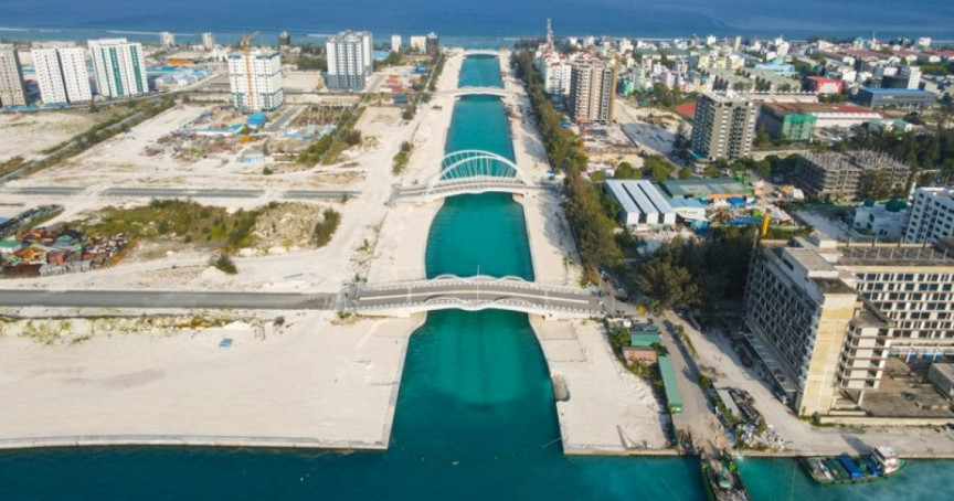 Hulhumale' ge saafuthaahirukamaa medhu meehun ge hiyhama jehun oiy varu balanee