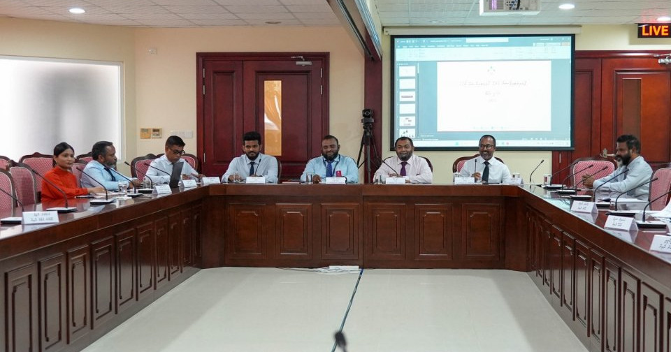 Sarukaaru ge 12 kunfunyeh bodu gellumeh gai