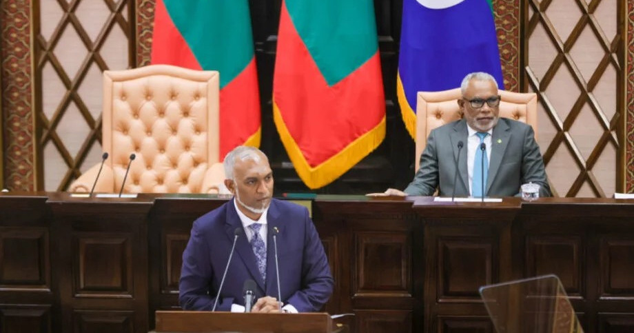 Riyaasee bayaan ivvun February 5 vana dhuvahu