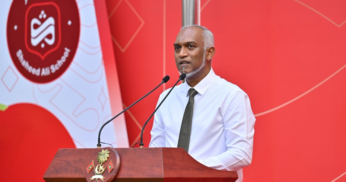 Male' aa eh fenvarakah atholhuthereyge thauleemee fenvaru gendhan massahkah kuraanan: Raees