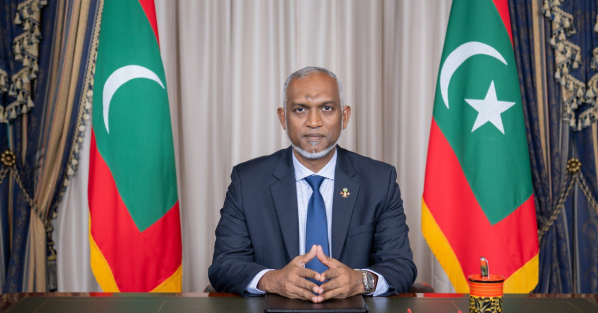 Time majjalaa'in hovi sihhee dhaairaage nufoozugadha shahusihyathu ge therey gai Raees Muizz