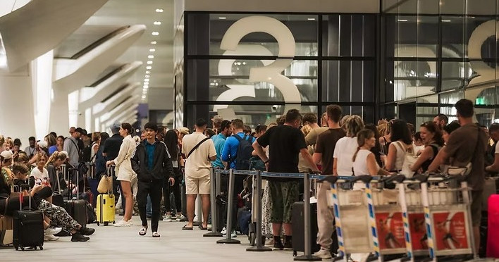 ViA'in Maadamaa furan oiy 15 flight eh cancel